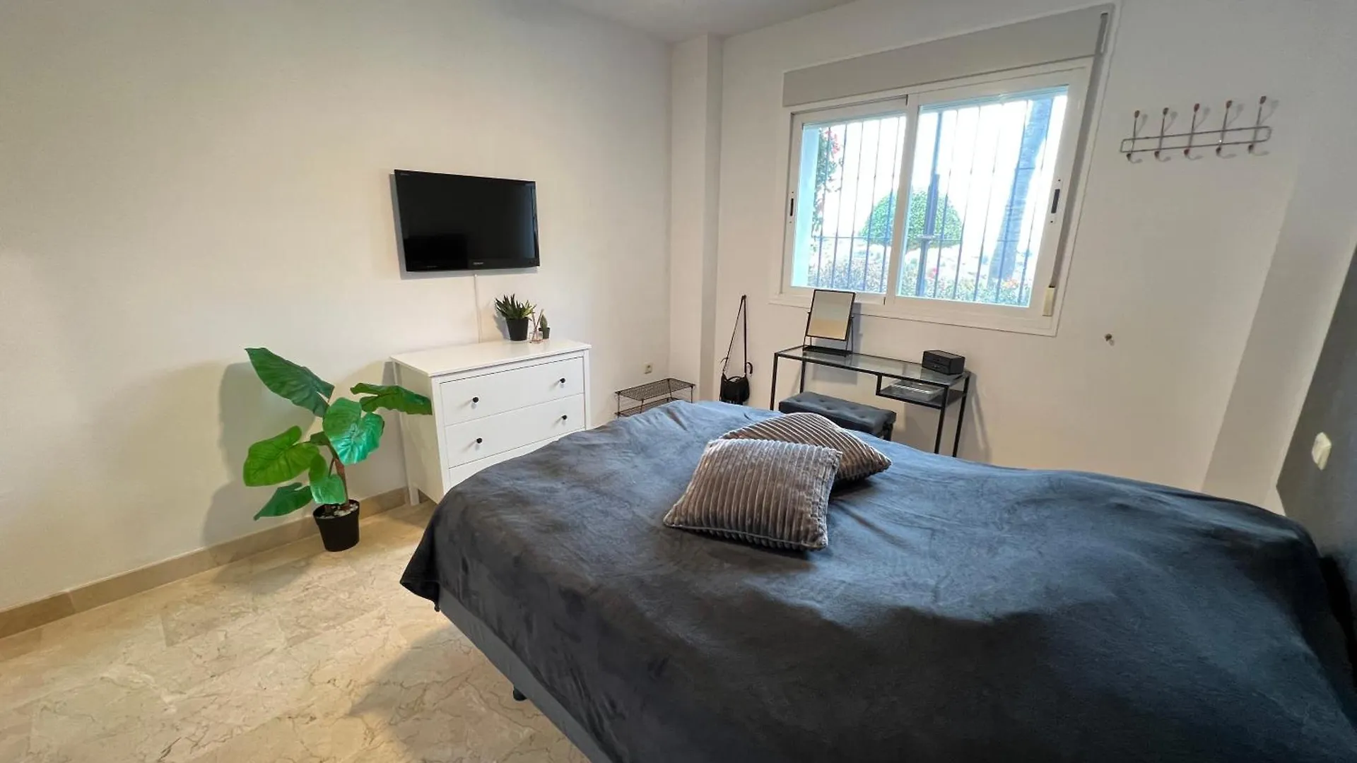 Holiday Home With Garden And Sea View In Calahonda, Near Marbella And Malaga Sitio de Calahonda Appartement